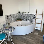 Dimora Bellini B&B 아그로폴리